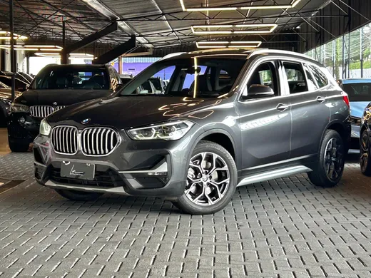BMW X1 SDRIVE 20i X-Line 2.0 TB Active Flex