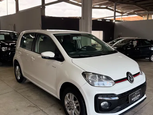 VolksWagen up! move 1.0 TSI Total Flex 12V 5p