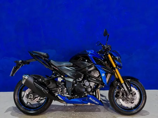 SUZUKI GSX-S 750