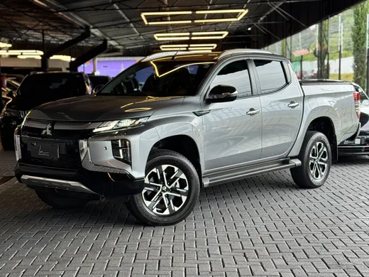 Mitsubishi L200 Triton Sport HPE-S 2.4 CD Dies. Aut