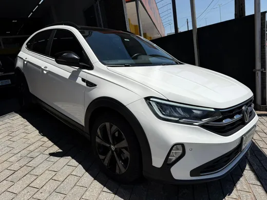 VolksWagen Nivus Highline 1.0 200 TSI Flex Aut.