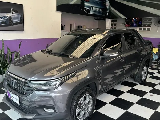 Fiat Strada Volcano 1.3 Flex 8V CD