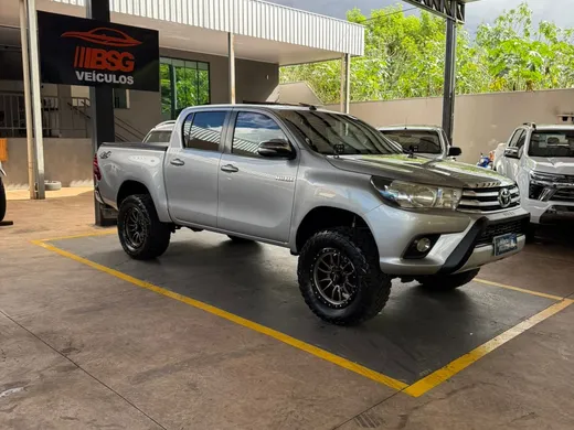 Toyota Hilux CD SRV 4x4 2.8 TDI Diesel Aut.