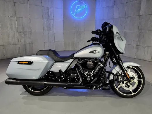 Harley STREET GLIDE FLHX