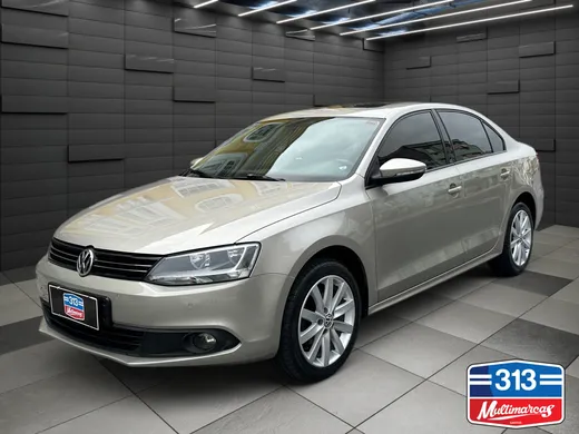 VolksWagen JETTA Comfortline 2.0 T.Flex 8V 4p Tipt.