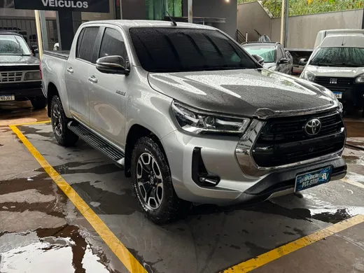 Toyota Hilux CD SRX 4x4 2.8 TDI 16V Diesel Aut.