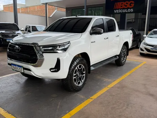 Toyota Hilux CD SRX 4x4 2.8 TDI 16V Diesel Aut.