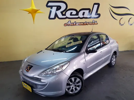 Peugeot 207 Sedan Passion XR 1.4 Flex 8V 4p