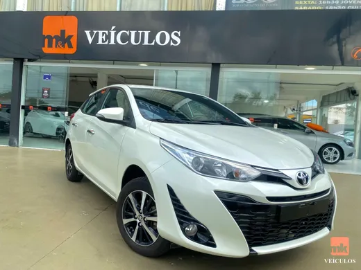 Toyota YARIS XLS Connect 1.5 Flex 16V 5p Aut.