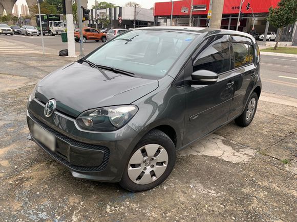 VolksWagen up! move 1.0 Total Flex 12V 5p