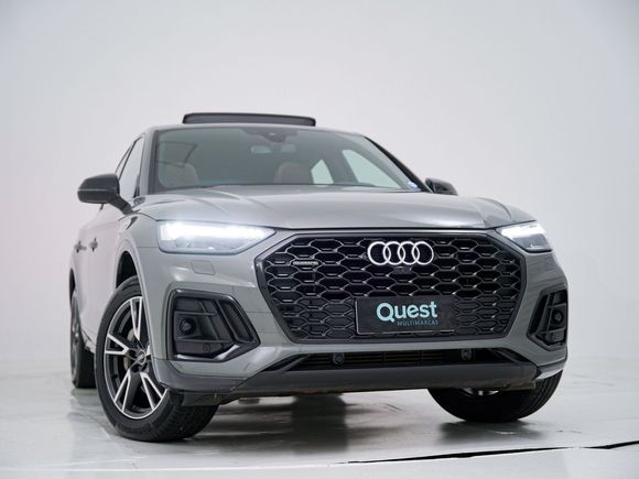 Audi Q5 SB P Black. 2.0 TFSIe S.Tr. Qt (Hib.)