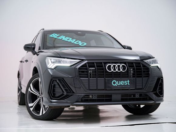 Audi Q3 Perf. Black.Plus 2.0 TFSI Tip. Quat.