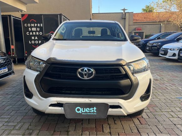 Toyota Hilux CD 4x4 2.8 Diesel Mec.