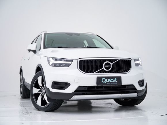 Volvo XC 40 T-5 MOMENTUM 2.0 252cv AWD