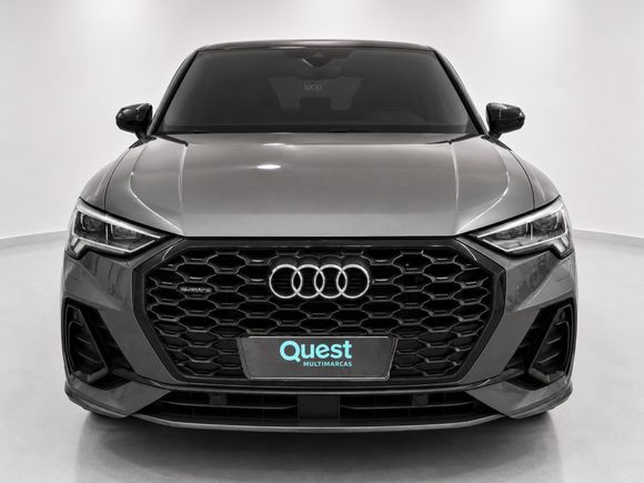 Audi Q3 SPB Perf. Black 2.0 TFSI Tipt. Quat.