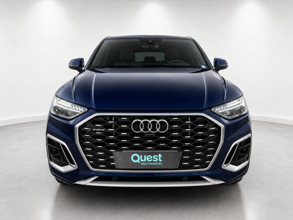 Audi Q5 SB P Black. 2.0 TFSIe S.Tr. Qt (Hib.)