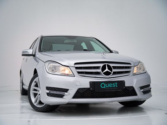 Mercedes C-180 CGI Sport 1.6 TB 16V 156cv Aut.