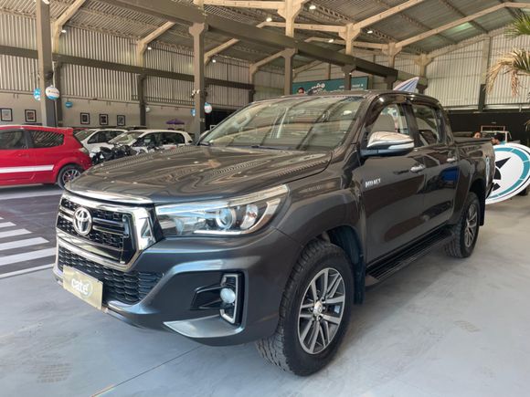 Toyota Hilux CD SRX 4x4 2.8 TDI 16V Diesel Aut.