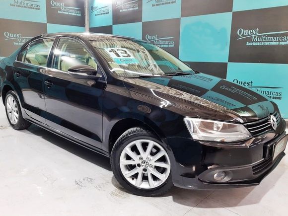 VolksWagen JETTA Comfortline 2.0 T.Flex 8V 4p Tipt.