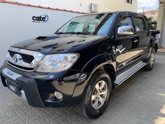 Toyota Hilux CD SR D4-D 4x4 3.0  TDI Dies.