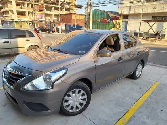 Nissan VERSA V-DRIVE Esp.Ed. 1.6 16v Flex Aut.