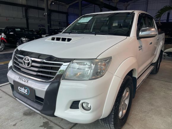 Toyota Hilux CD SRV D4-D 4x4 3.0 TDI Diesel Aut