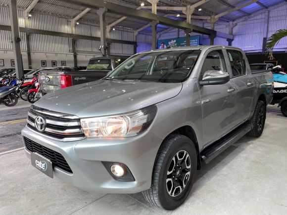Toyota Hilux CD 4x4 2.8 Diesel Mec.