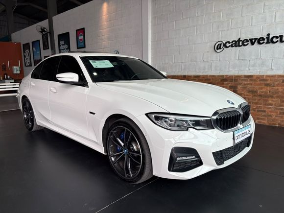 BMW 330e M Sport 2.0 Turbo Aut. (Híbrido)