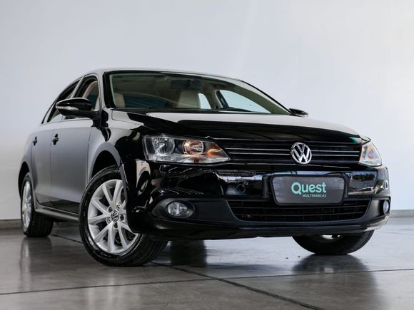 VolksWagen JETTA Comfortline 2.0 T.Flex 8V 4p Tipt.