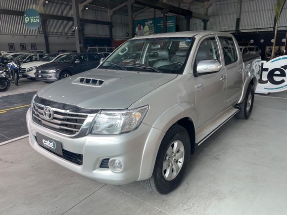 Toyota Hilux CD SRV D4-D 4x4 3.0 TDI Diesel Aut