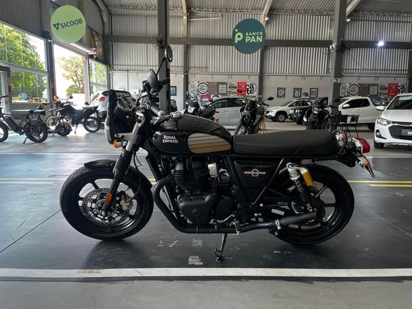 Royal Enfield Interceptor 650 Standard