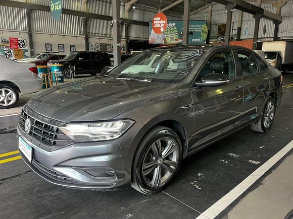 VolksWagen JETTA R-Line 250 TSI 1.4 Flex 16V Aut.