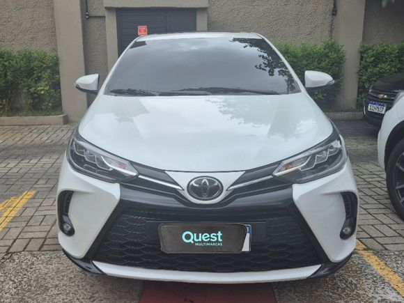 Toyota YARIS XLS Sedan 1.5 Flex 16V 4p Aut.