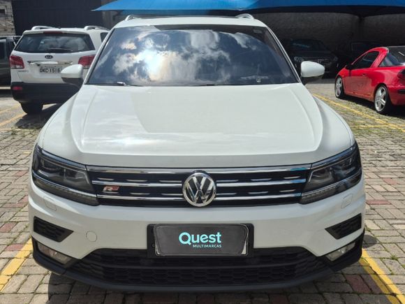 VolksWagen TIGUAN Allspac Comf 250 TSI 1.4 Flex
