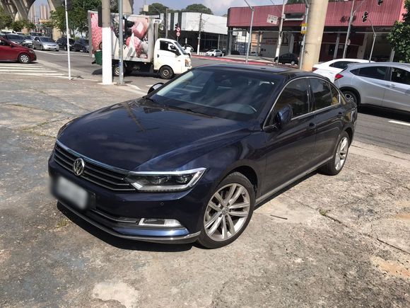 VolksWagen Passat Highline 2.0 TSI 220cv Tip.