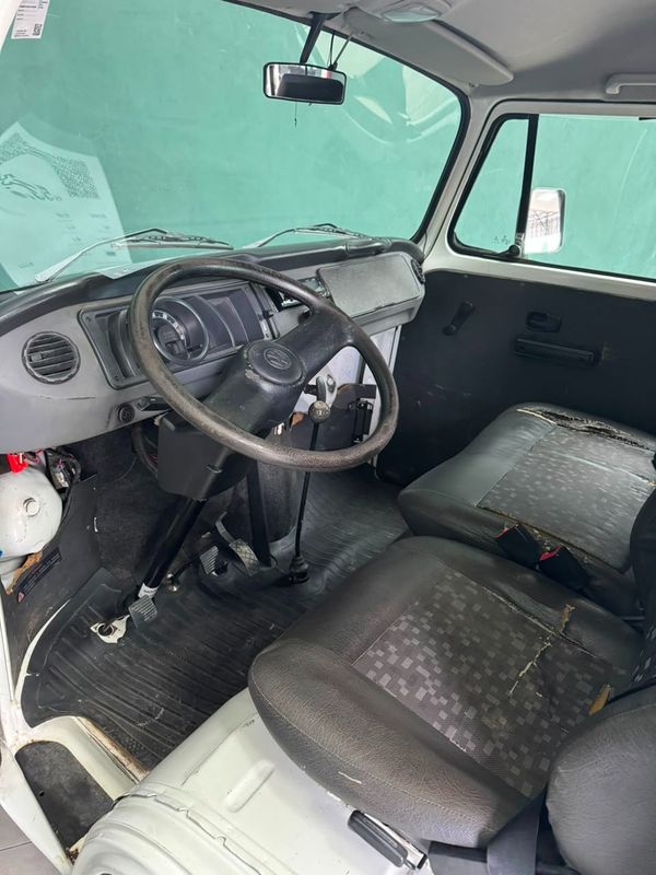 Volkswagen Kombi Standard 1.4 Mi Total Flex 8V - foto 11