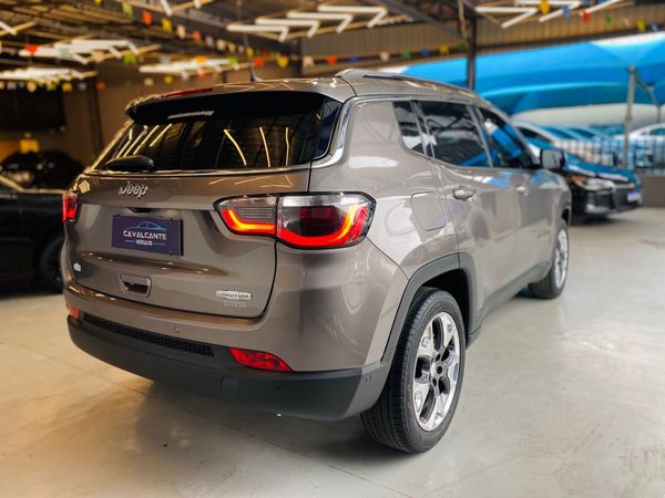 Jeep Compass Longitude 2.0 4X2 Flex 16V Aut. - foto 5