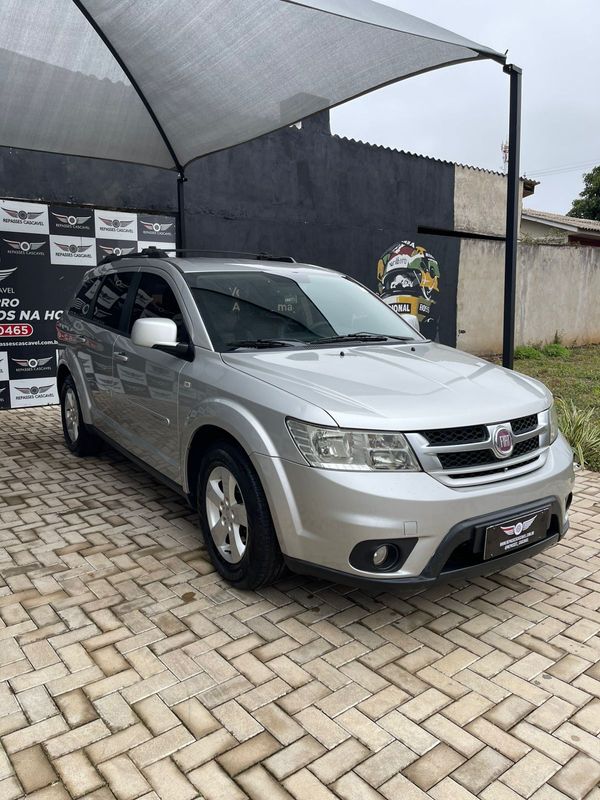 Fiat Freemont 2.4 16V 5P Automático - foto 5