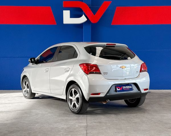 Chevrolet Onix Hatch LTZ 1.4 8V Flexpower 5P Automático - foto 9
