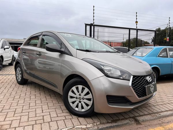 Hyundai HB20 Unique 1.0 Flex 12V Mec - foto 5