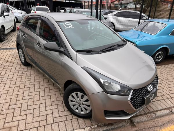 Hyundai HB20 Unique 1.0 Flex 12V Mec - foto 11