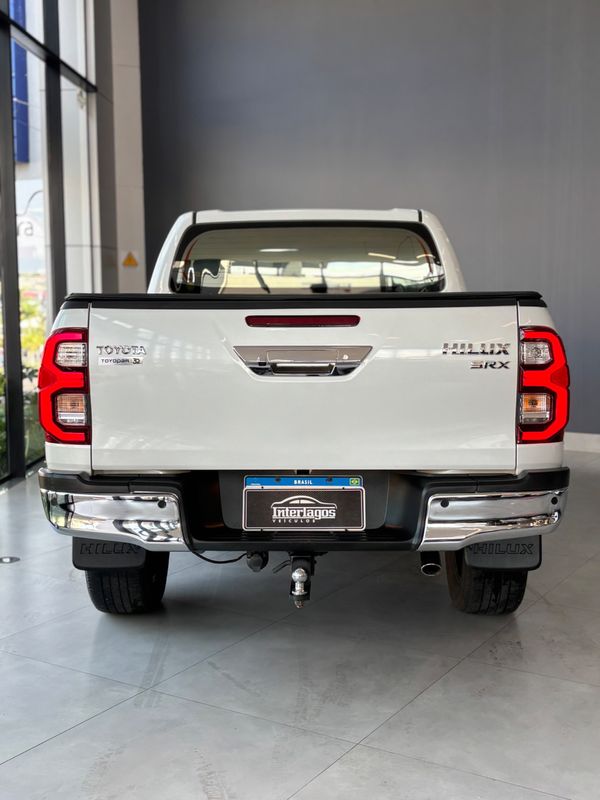 Toyota Hilux Cd Srx 4X4 2.8 TDI 16V Diesel Automático - foto 11