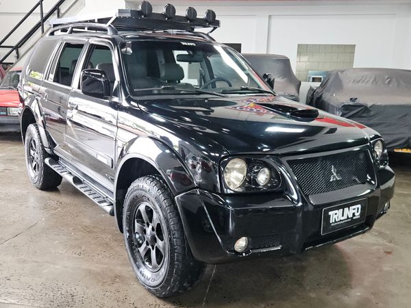 Mitsubishi Pajero Sport Hpe 3.5 4X4 200cv Automático - foto 5