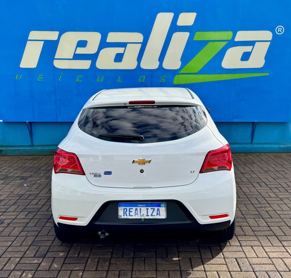 Chevrolet Onix Hatch LT 1.0 8V Flexpower 5P Mec - foto 9