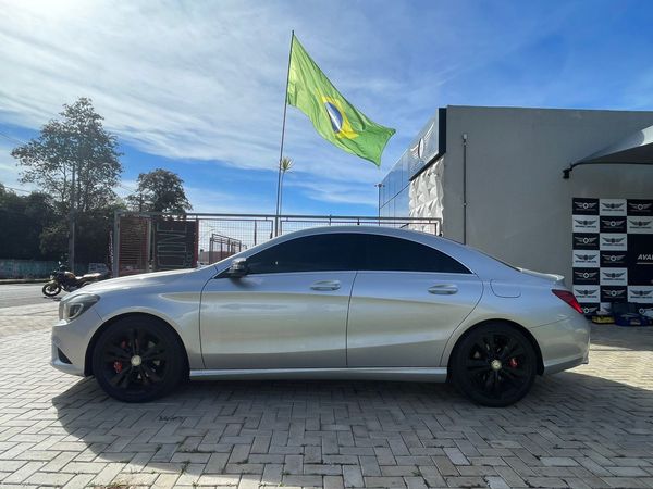 Mercedes-Benz Mercedes Cla 200 First Edition 1.6 Tb 16V Aut. Gasolina 4 Automático 1034109 Em Cascavel - foto 7