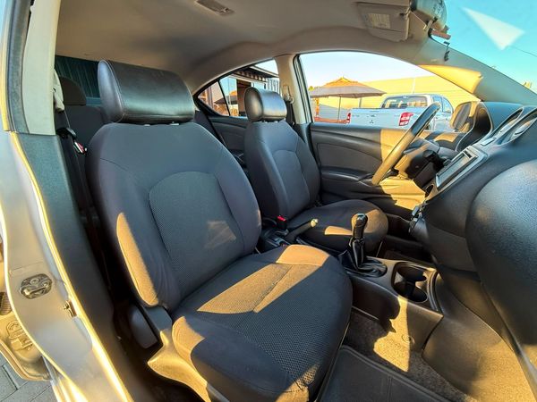 Nissan Versa Sl 1.6 16V Flex Fuel 4P Mec - foto 7