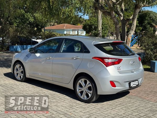 Hyundai i30 1.8 16V Automático 5P - foto 9