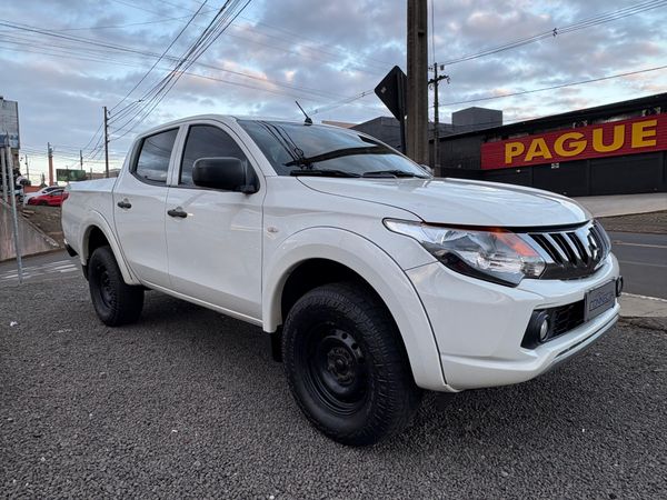 Mitsubishi L200 Triton Sport Gls 2.4 Cd Diesel Aut. - foto 11