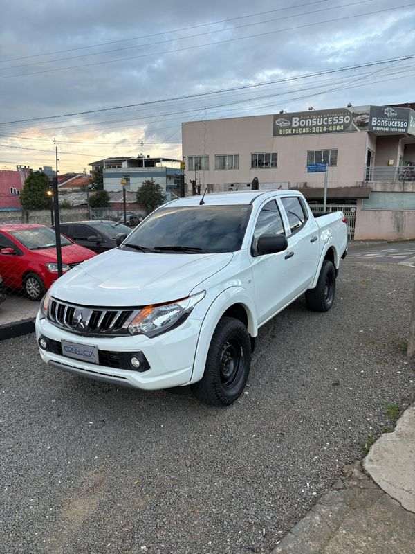 Mitsubishi L200 Triton Sport Gls 2.4 Cd Diesel Aut. - foto 5