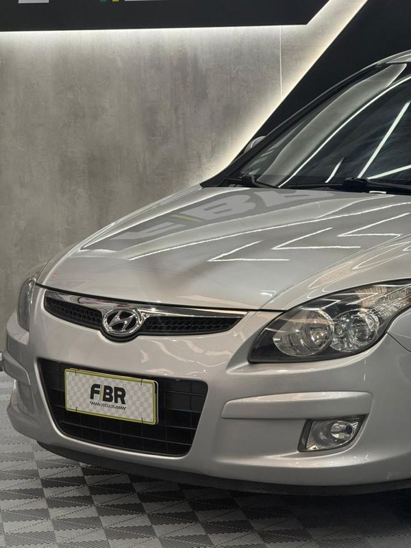 Hyundai i30 2.0 16V 145cv 5P Automático - foto 7